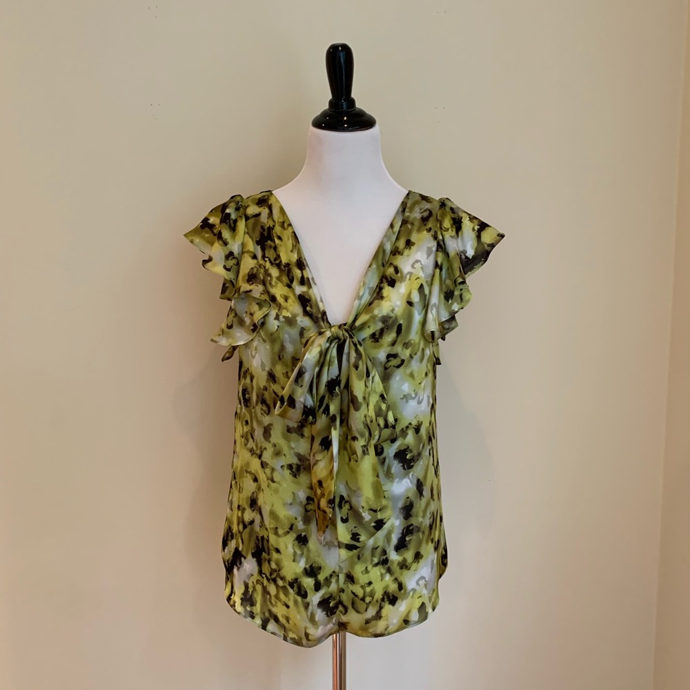 Anne Klein Watercolor Green Bow Front Top